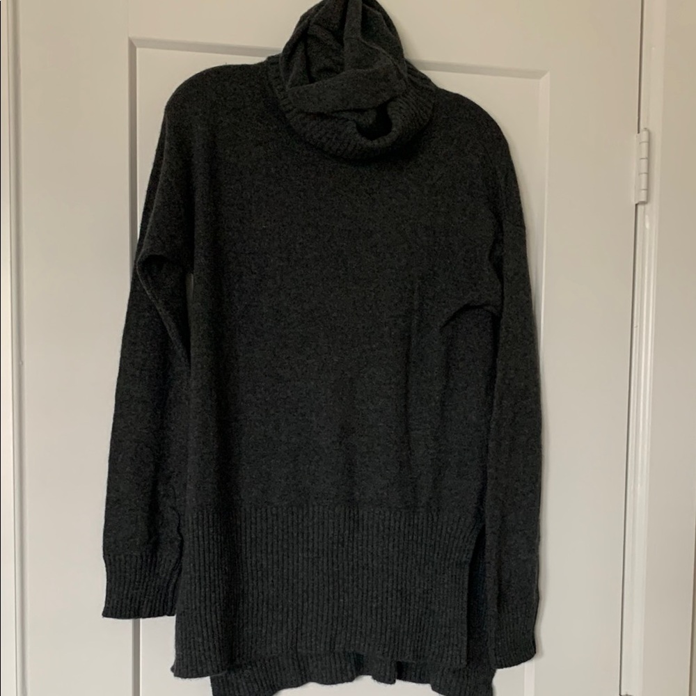 Diane Von Furstenberg Gray Cashmere Turtleneck